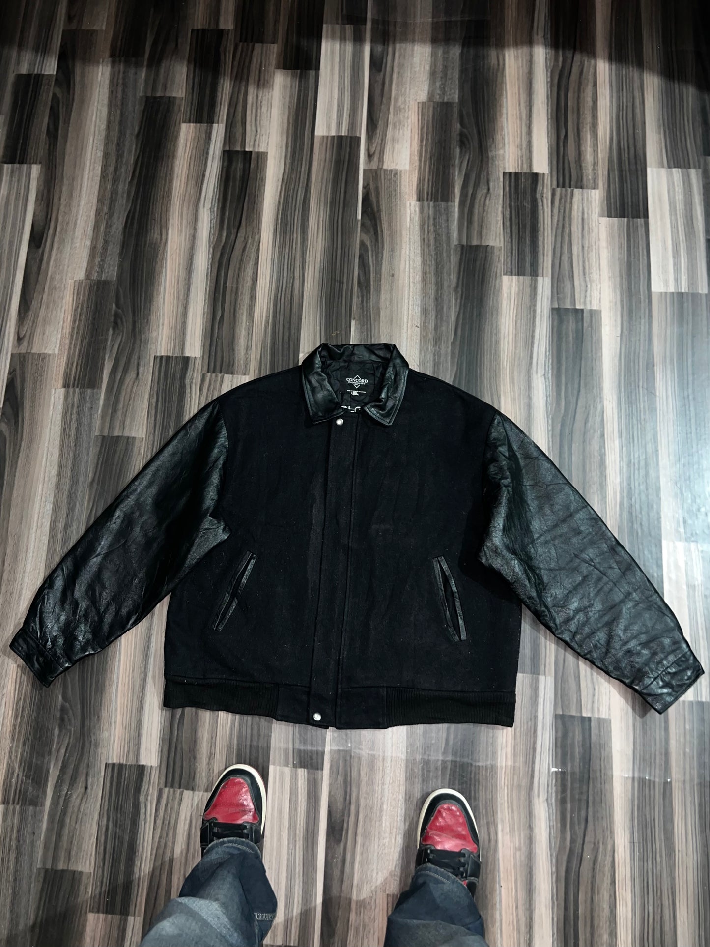 ZUltra Premium Original Leather Sleeve Varsity Jacket (L/XL)