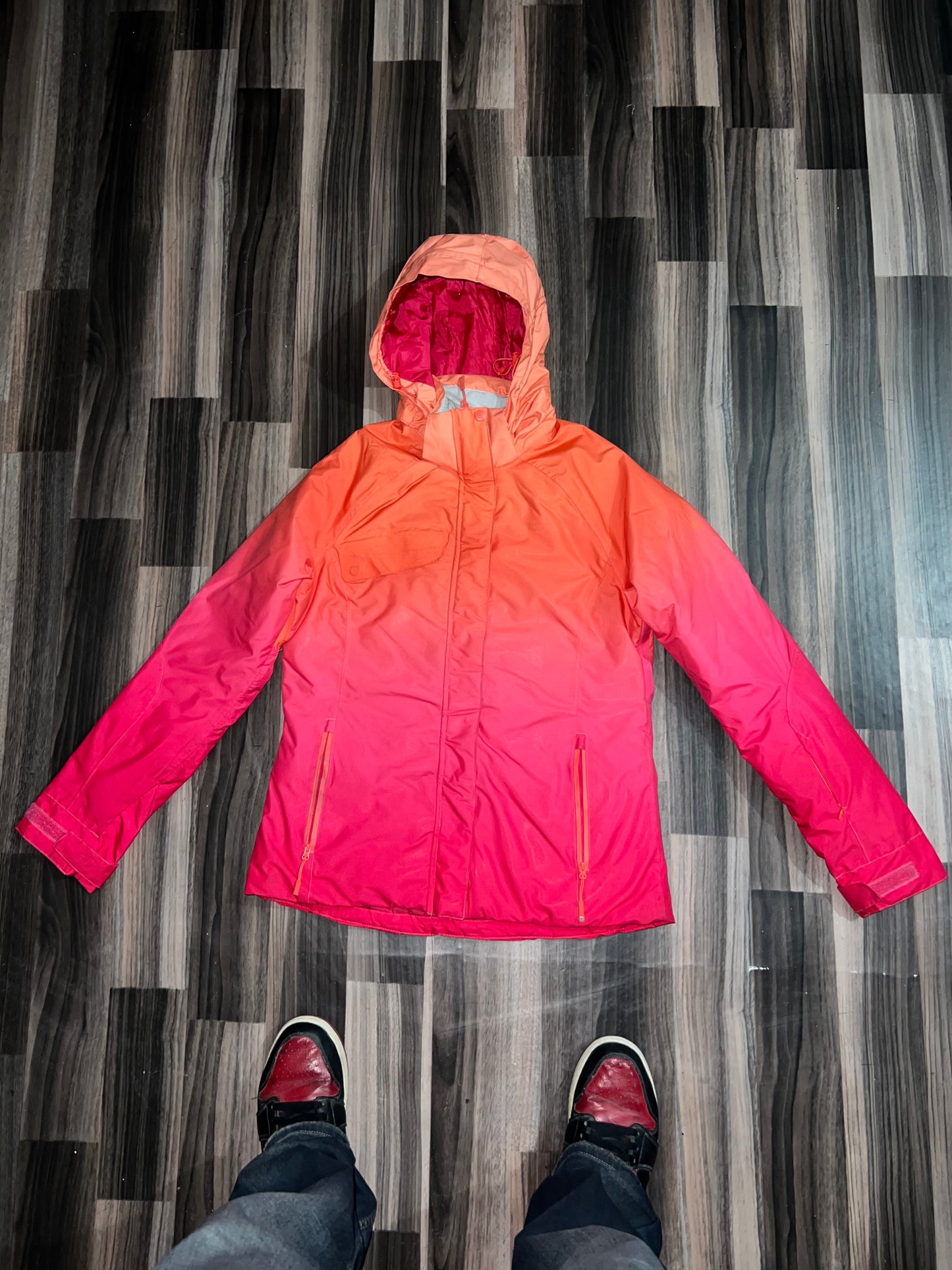 A Premium Jacket with Magnetic Buttons (S)