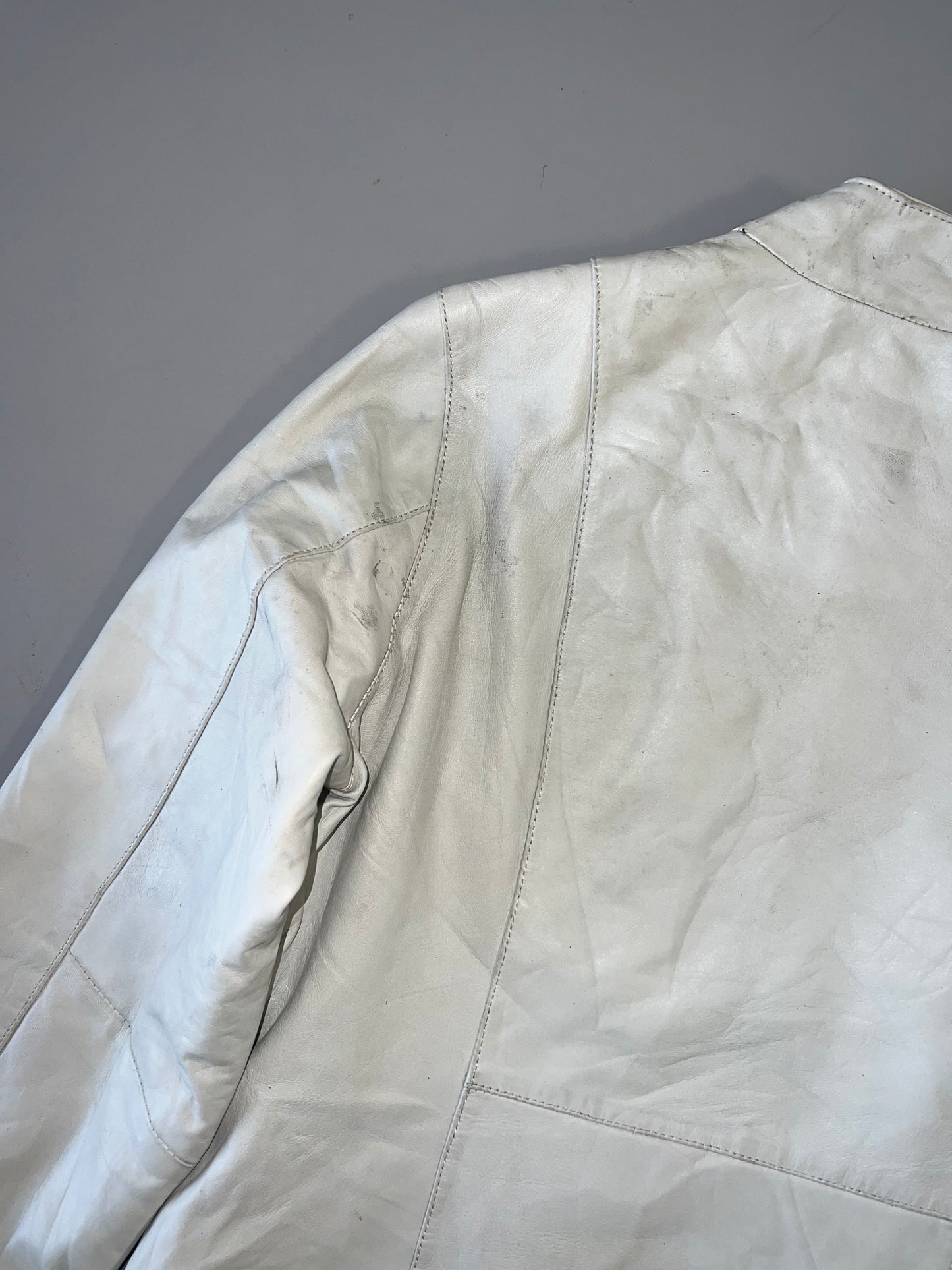 ! Super Premium Minimal Jacket (S)