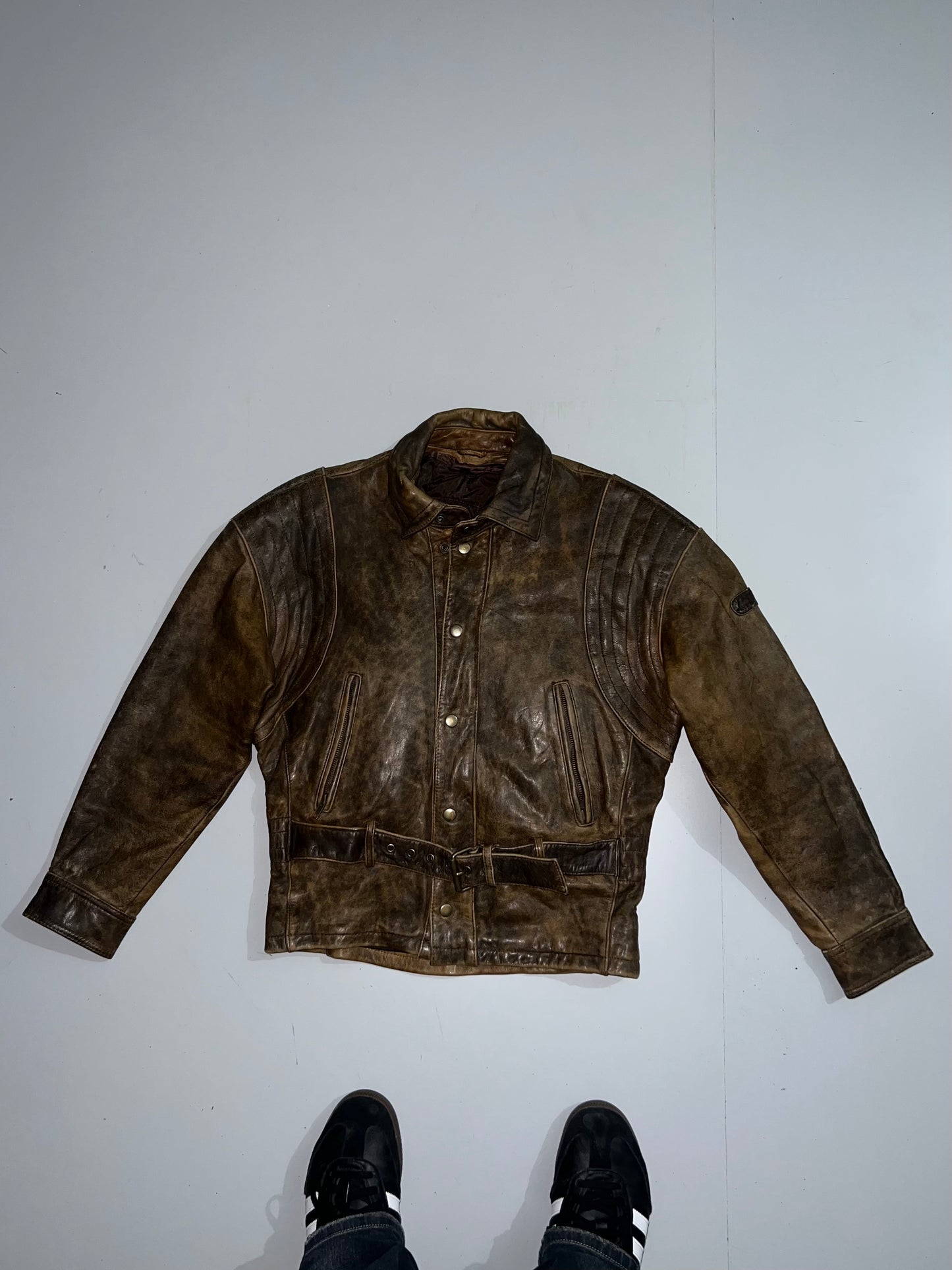! Super (RARE) Premium Original Leather (S/M)