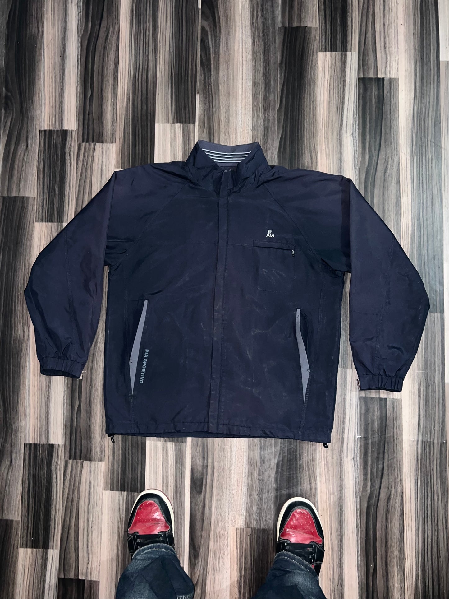 Premium Minimal Jacket (M/L)
