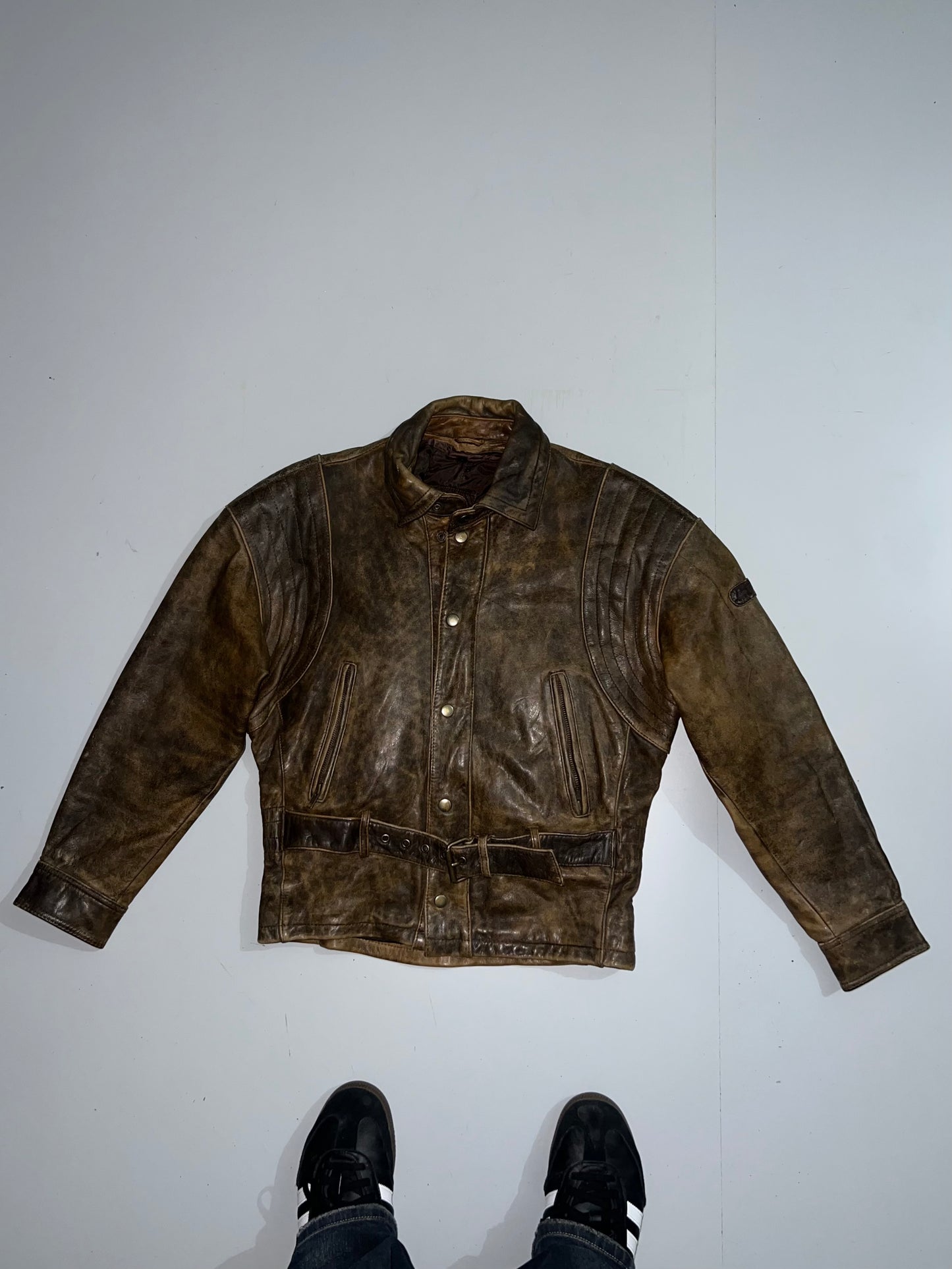 ! Super (RARE) Premium Original Leather (S/M)
