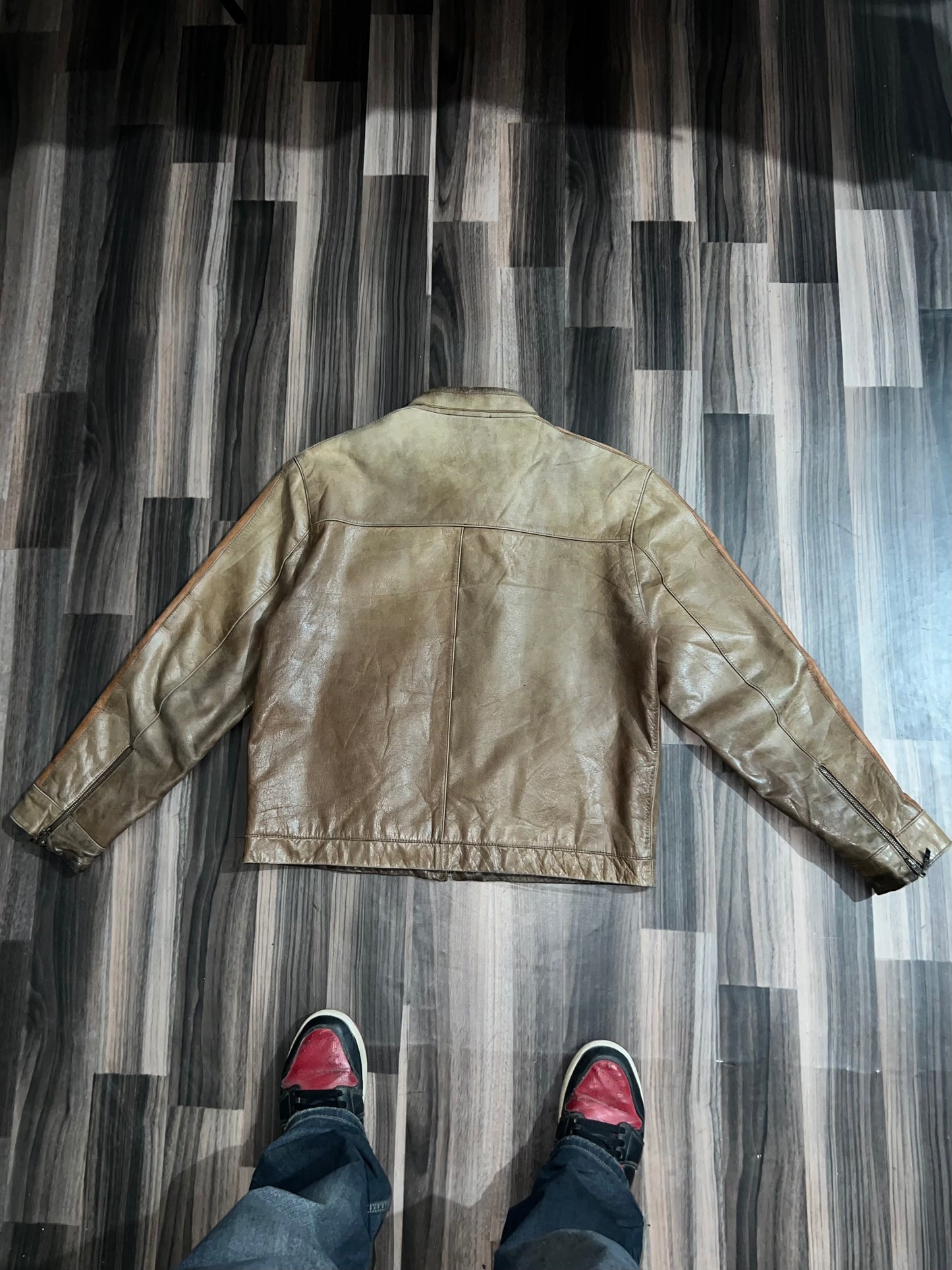 ZPremium Leather (Buy one get one free) L/XL