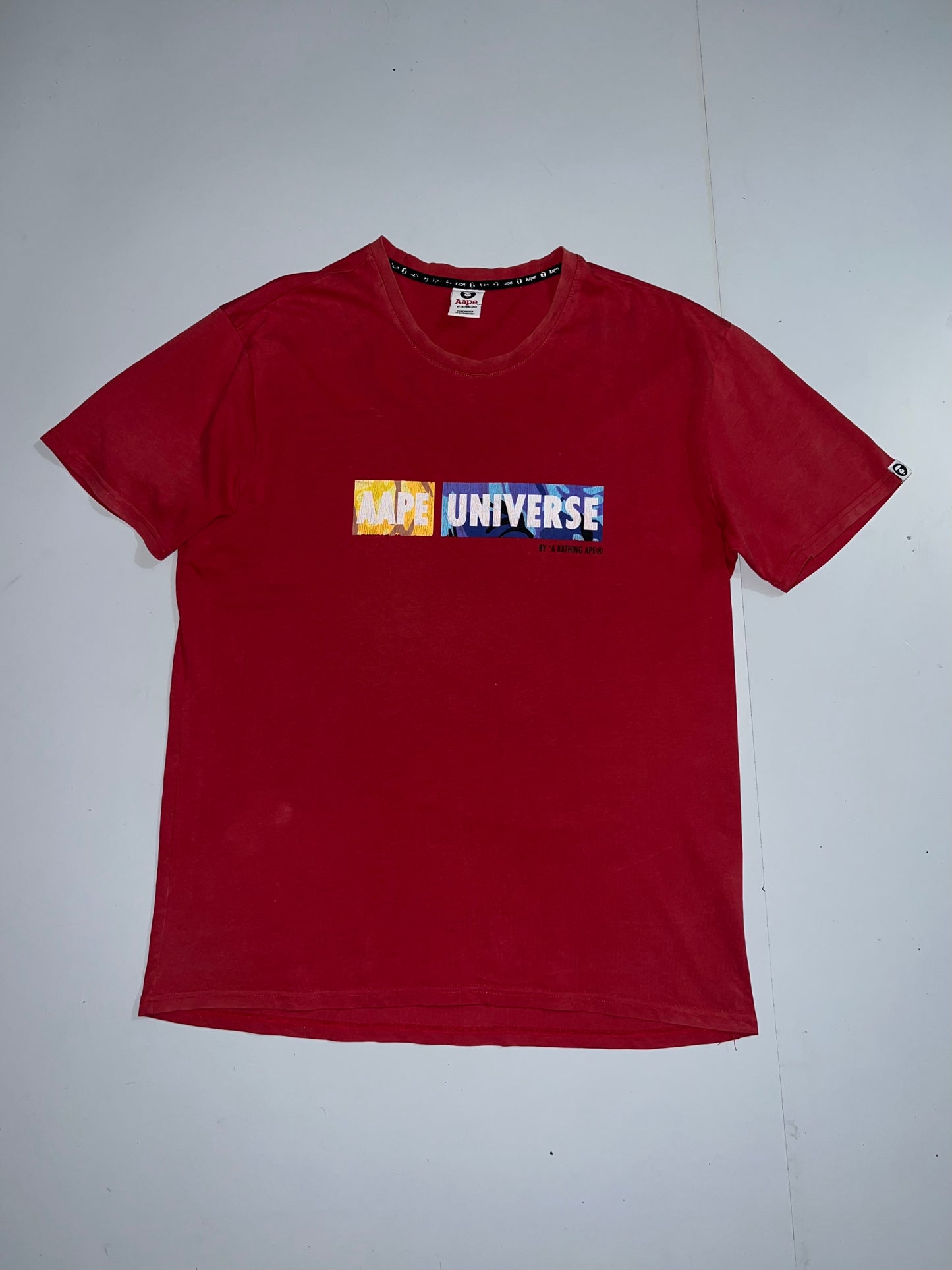 !                                                                                                                                         Bape (A Bathing Ape🦧 ) Original tee (XL) can fit 2XL