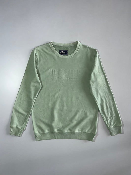 Hollister California | Embossed Logo Crewneck (M)