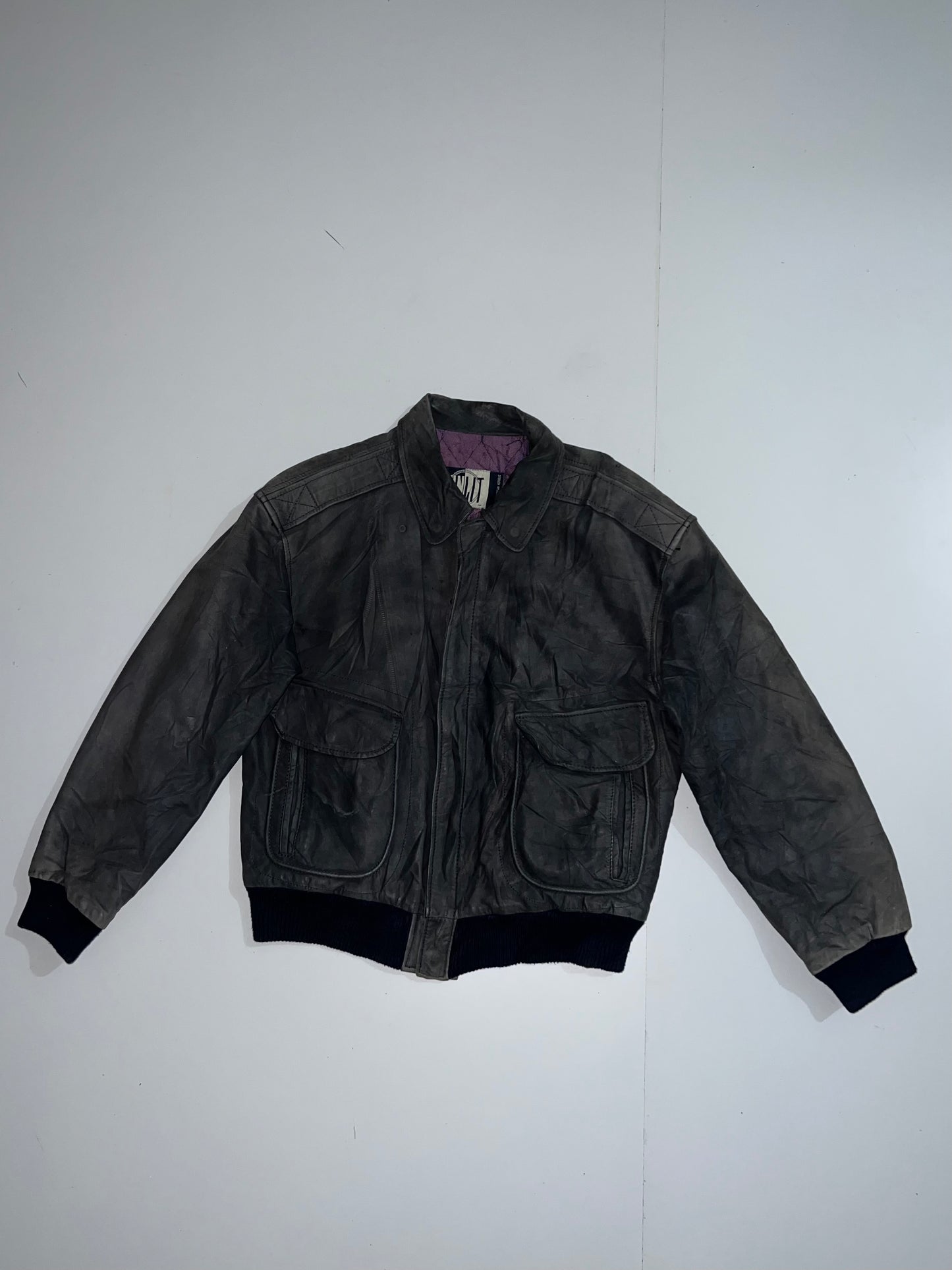 !                                                                                                                        Super Premium Original Leather (S/M)