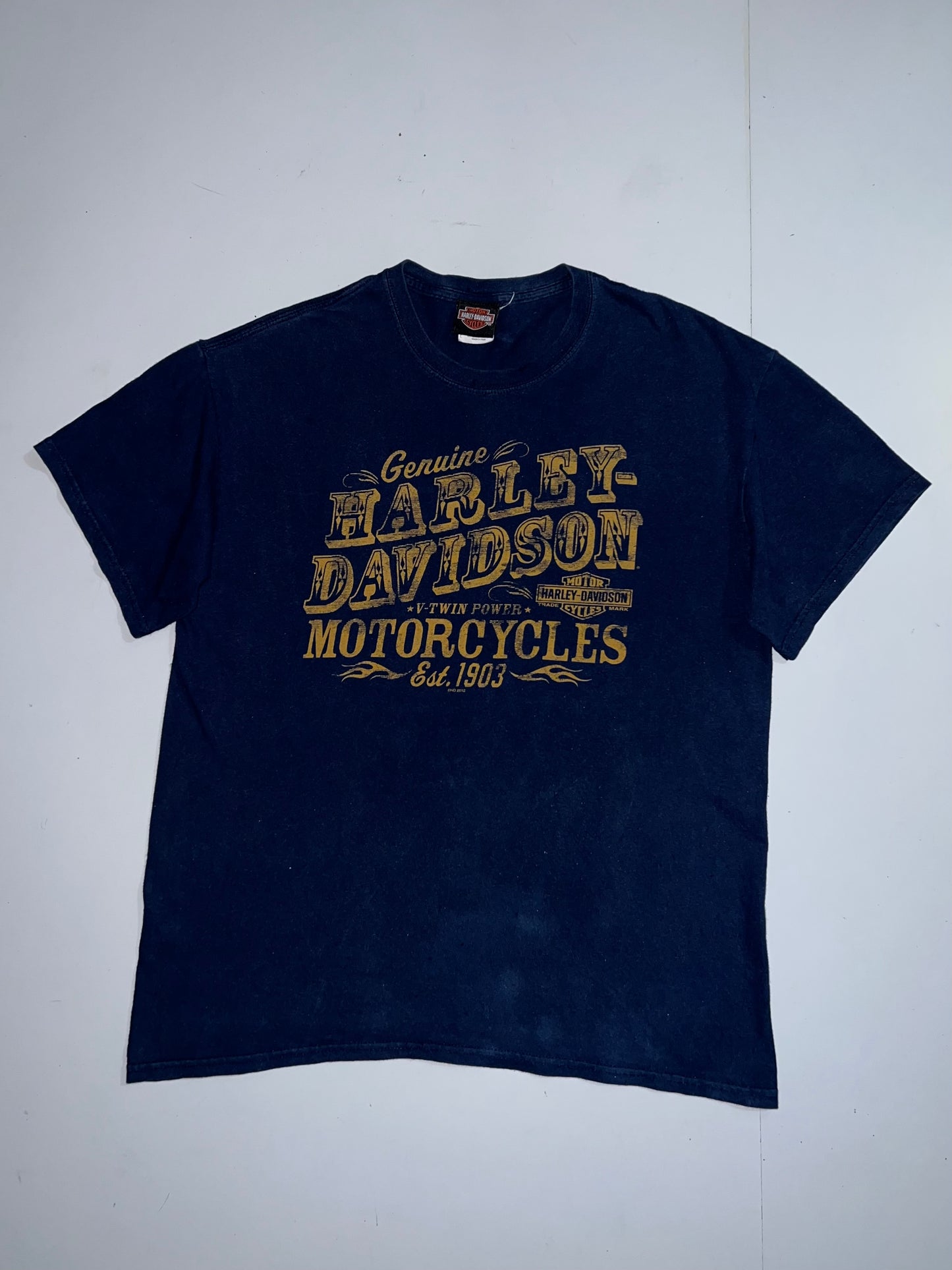 !                                                                            Harley Davidson Original Vintage tee (L) can fit M also