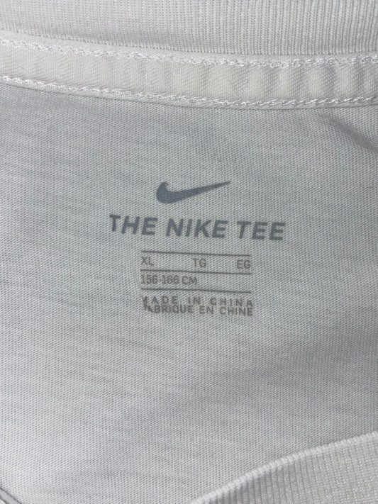 Nike | Stacked Logo Graphic Tee White | (S)