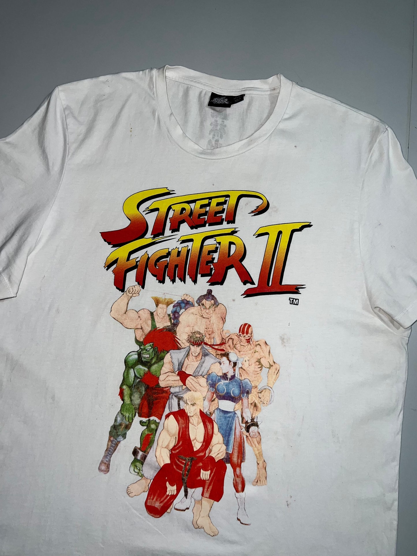 !                                                                           Street Fighter Premium Vintage (2XL/XL)