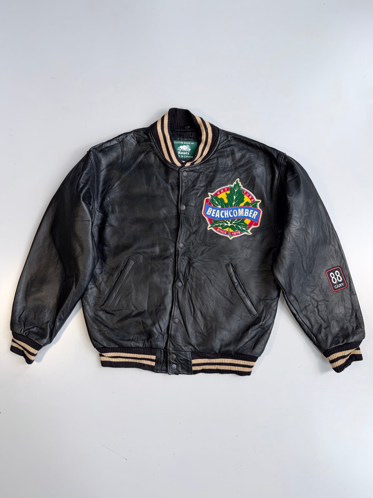 !                         Roots Canada Custom Made Pure Leather Varsity Jacket Beachcomber Embroidered (RARE)  (M)