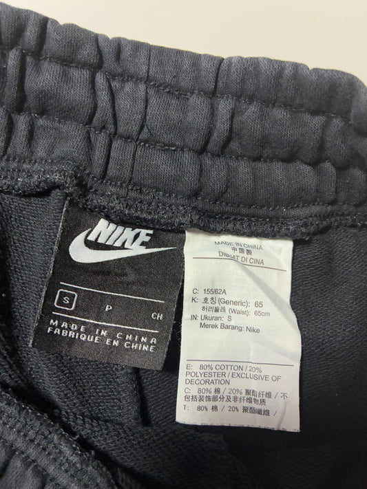 Nike Washed Cargo Pocket Shorts – Black (W:24) (L:17)