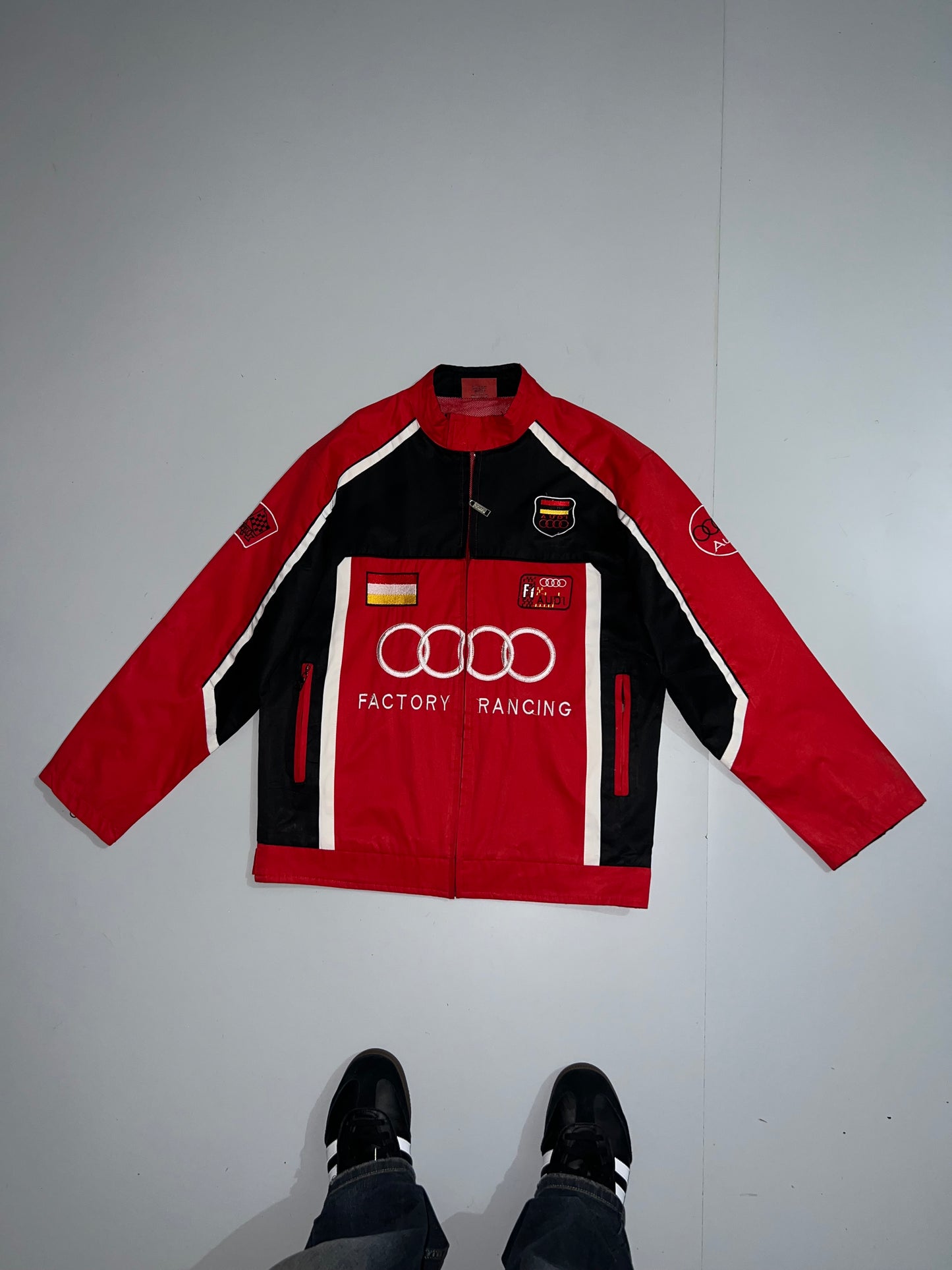 !                Super Premium (RARE) Racing Jacket (L/XL)