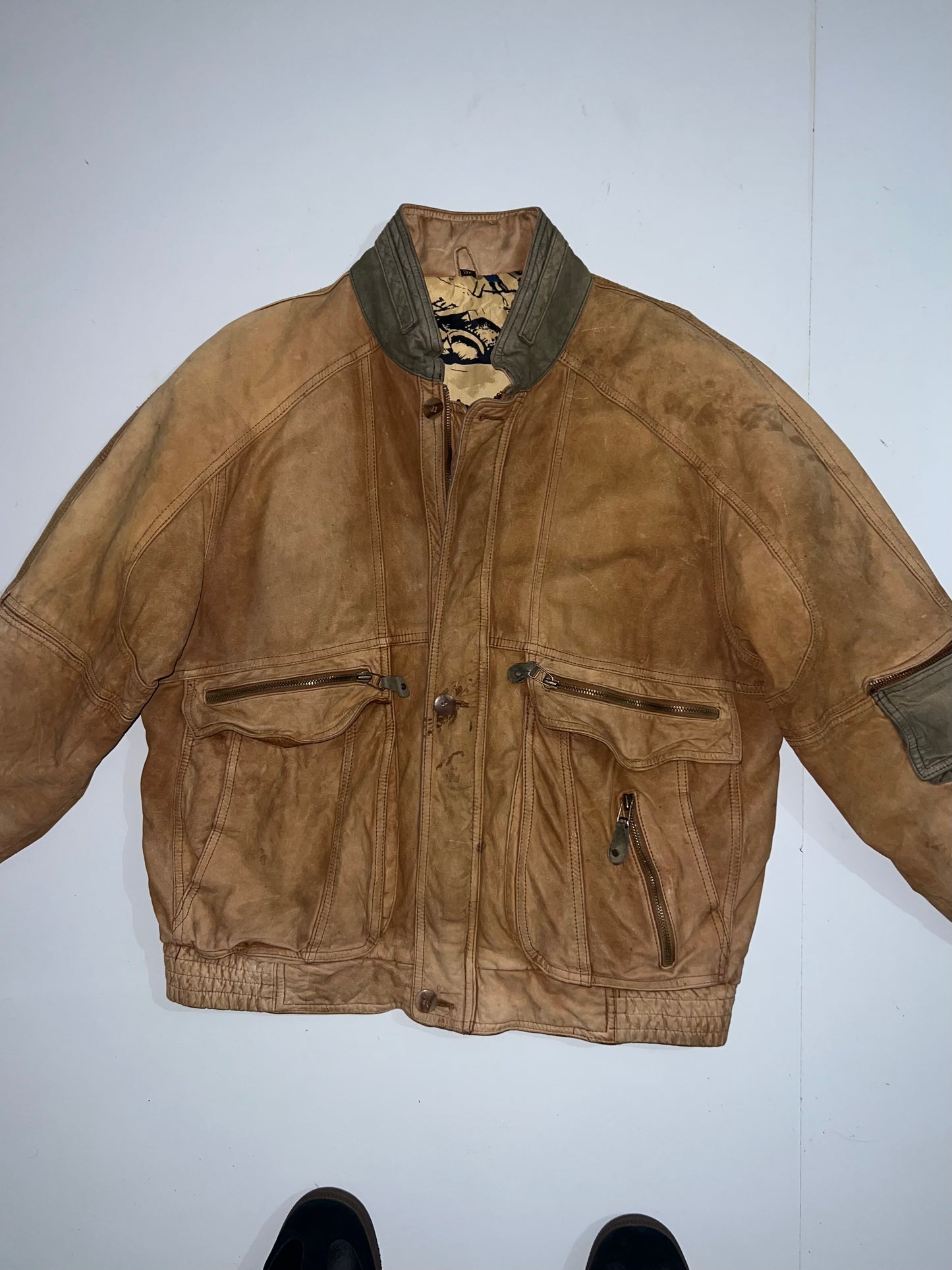 ! ! ! Super Premium Original Sued Leather (L)