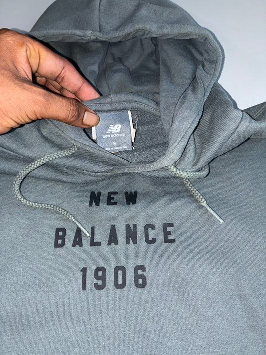 New Balance 1906 | Graphic Hoodie | Sage Grey x Black (XL)