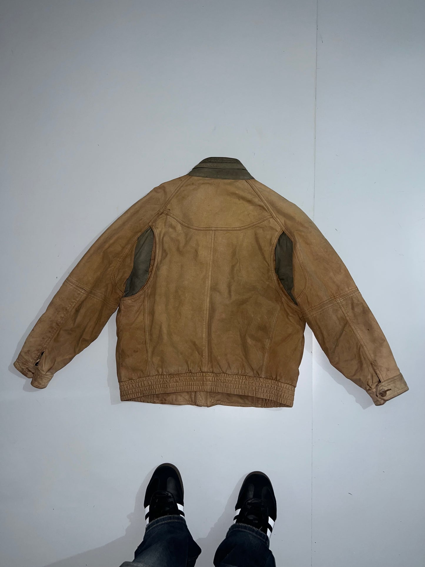 ! ! ! Super Premium Original Sued Leather (L)
