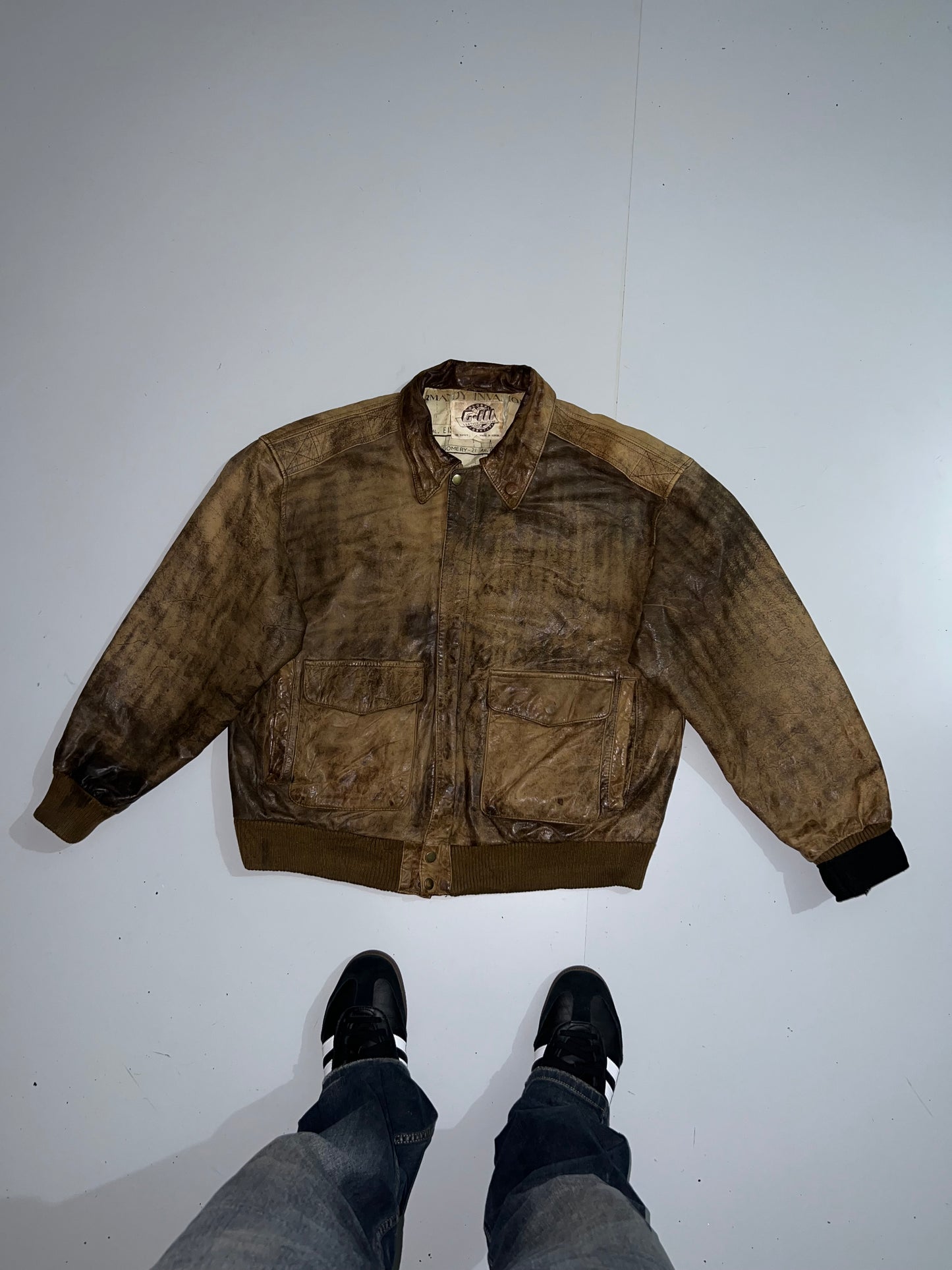 ! !      Super Premium Original Leather (RARE) (L/XL)