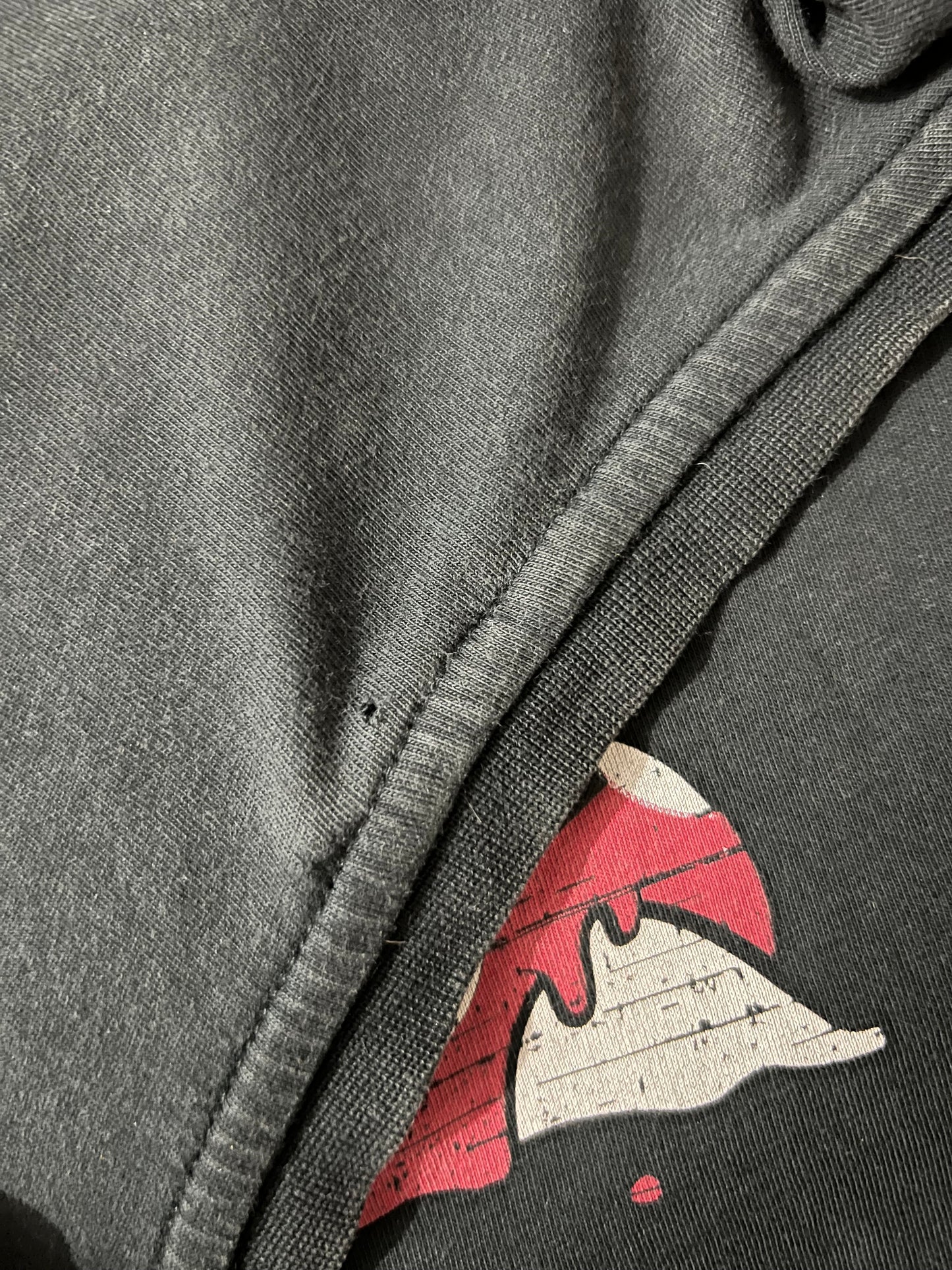 !                                                                     Premium Vintage tee (L/XL)