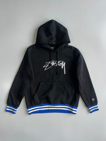 Stussy x Champion | Stock Logo Pullover Hoodie (M)