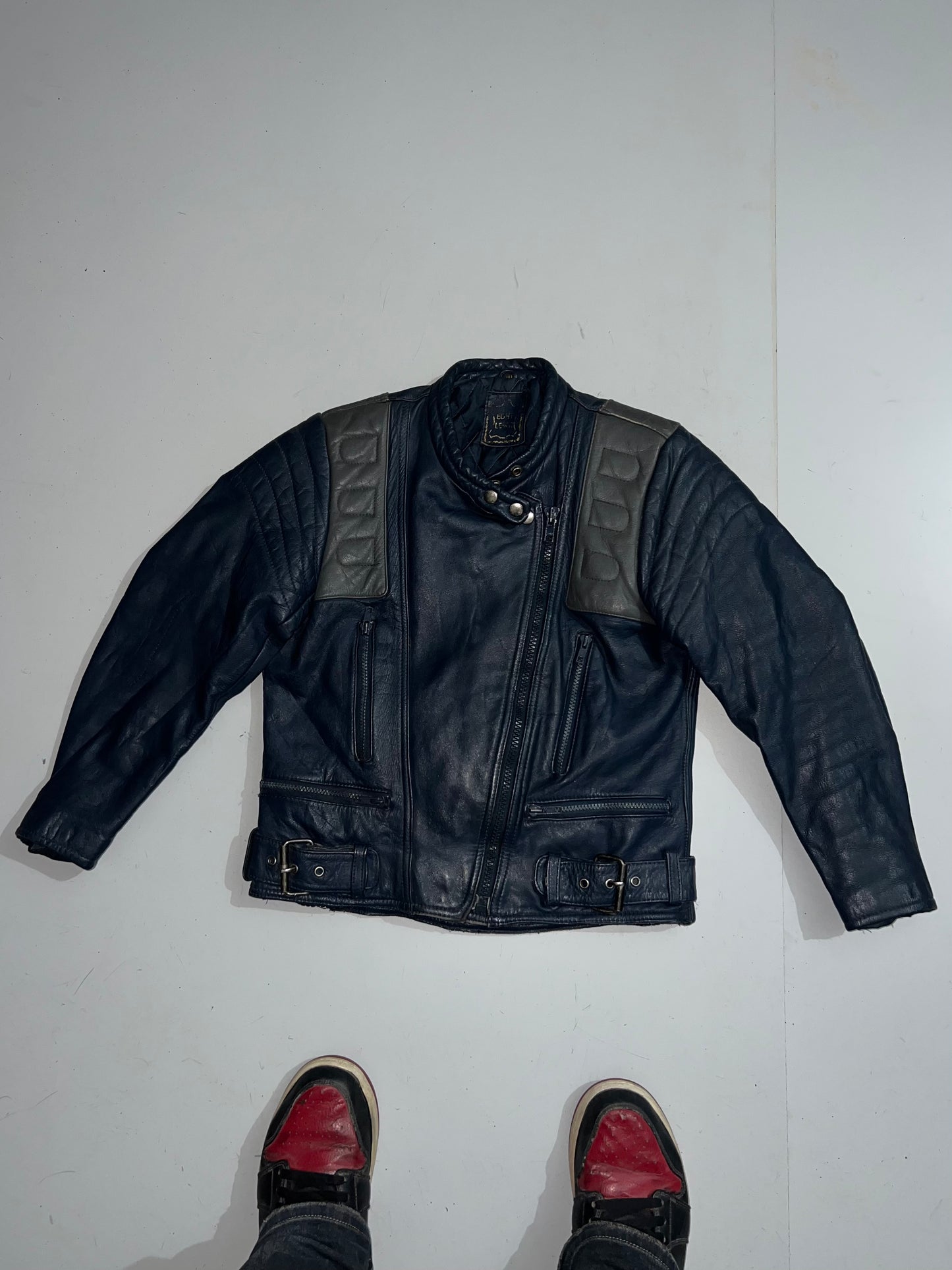 !Super Premium Original Leather (XS)