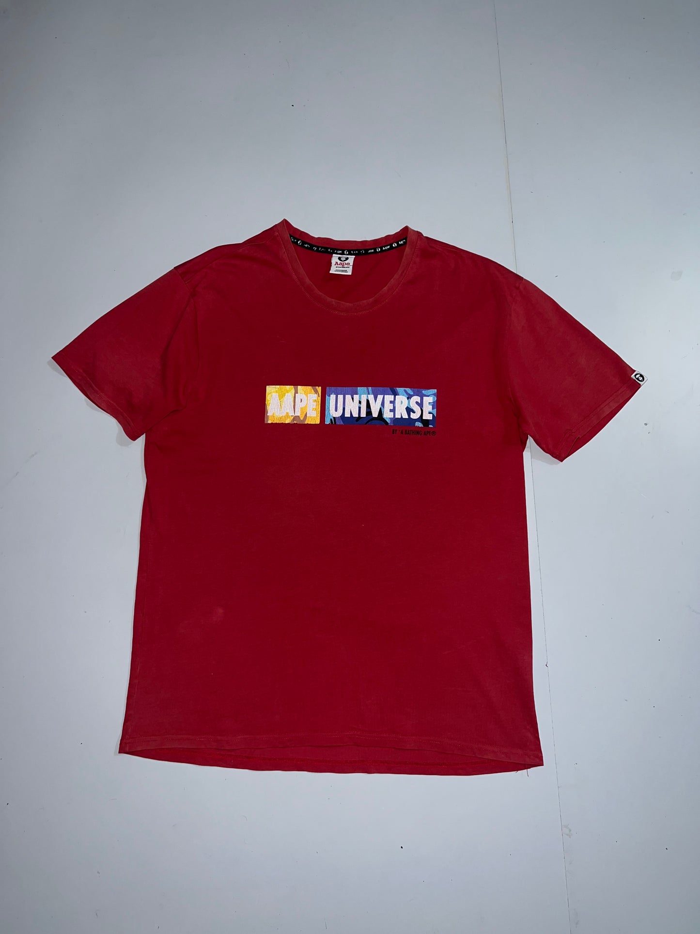 !                                                                                                                                         Bape (A Bathing Ape🦧 ) Original tee (XL) can fit 2XL