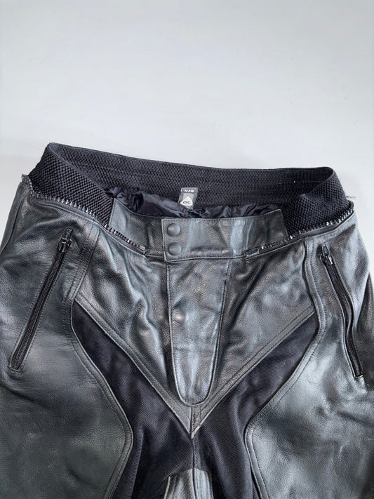 Black Leather Motorcycle Racing Pants with Knee Armor & Zip Pockets (W-31/L-38)