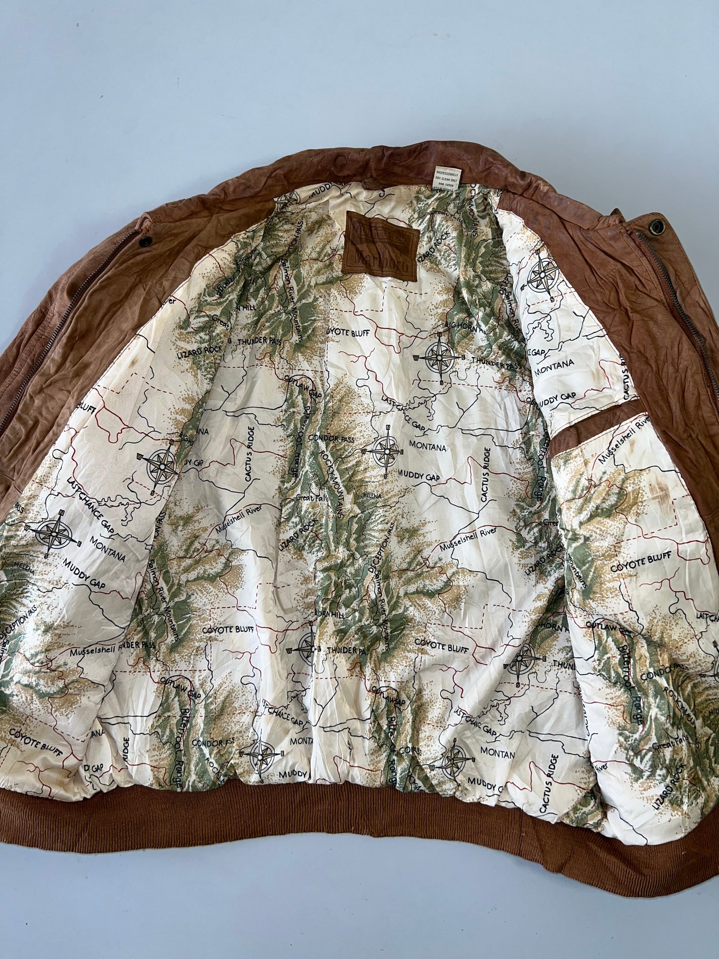 !                                                                                                                                                                                                                     Marlboro Original Sued Leather Jacket (L)