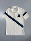 Giordano | “Courage Strength Wisdom” Crest Polo | White/Navy (M)