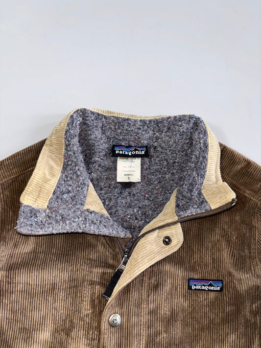 Vintage Patagonia’s Premium Original Corduroy Women’s Jacket (S)