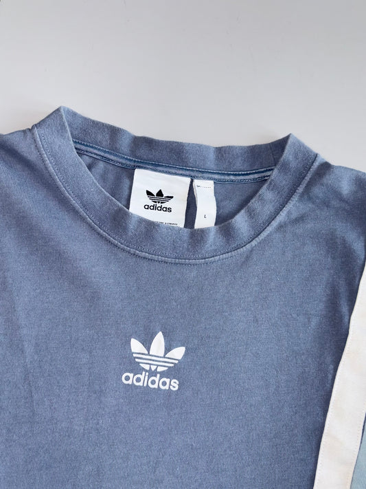 Vintage Adidas Premium Original T-shirt (M)
