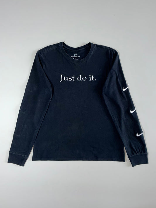 Nike “Just Do It.” Long Sleeve T-Shirt – Black (L)