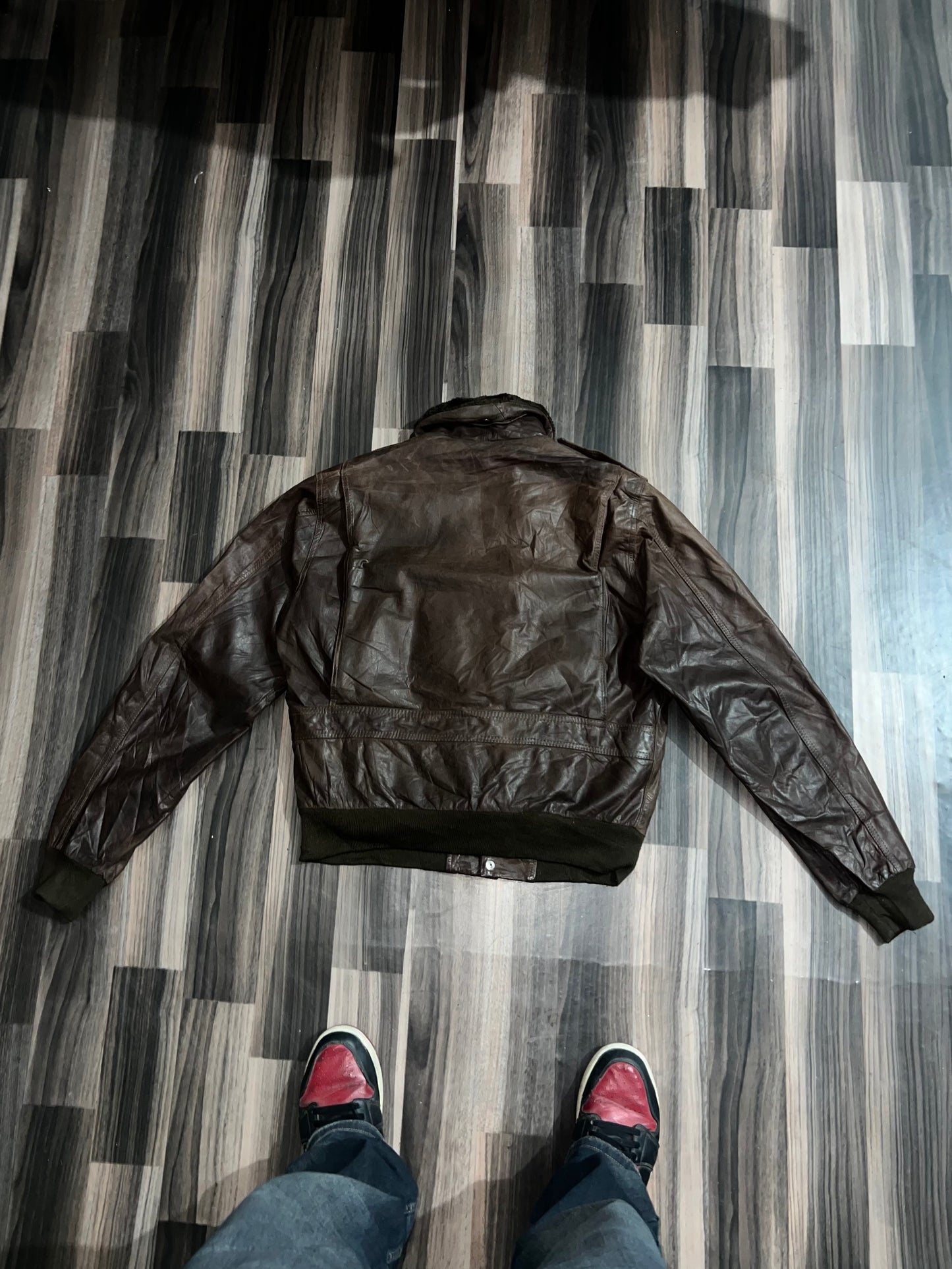 ZPremium Leather (Buy one get one free) M/ L