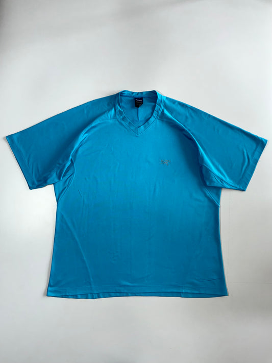 Arc’teryx Cyan V-Neck Oversized Tee (2Xl)