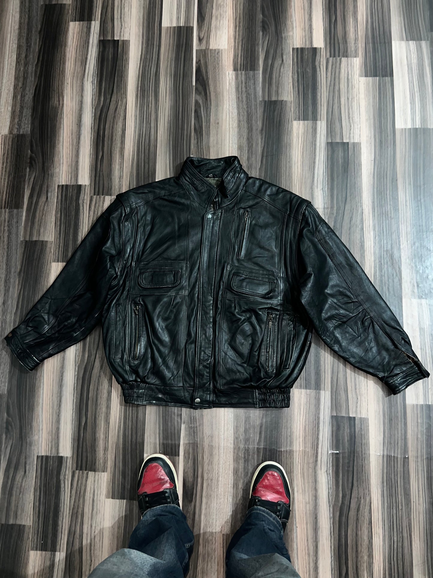 Zuper Premium Original Leather  Convert in Half Jacket (L/Xl)