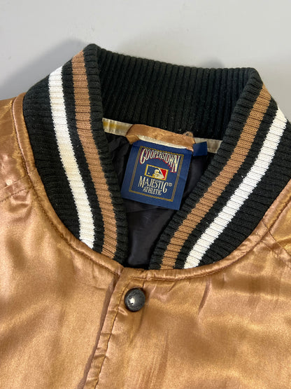 ZAuthentic Majestic 90s Vintage Chicago Embroidered Jacket (SUPER RARE) Brown (L)