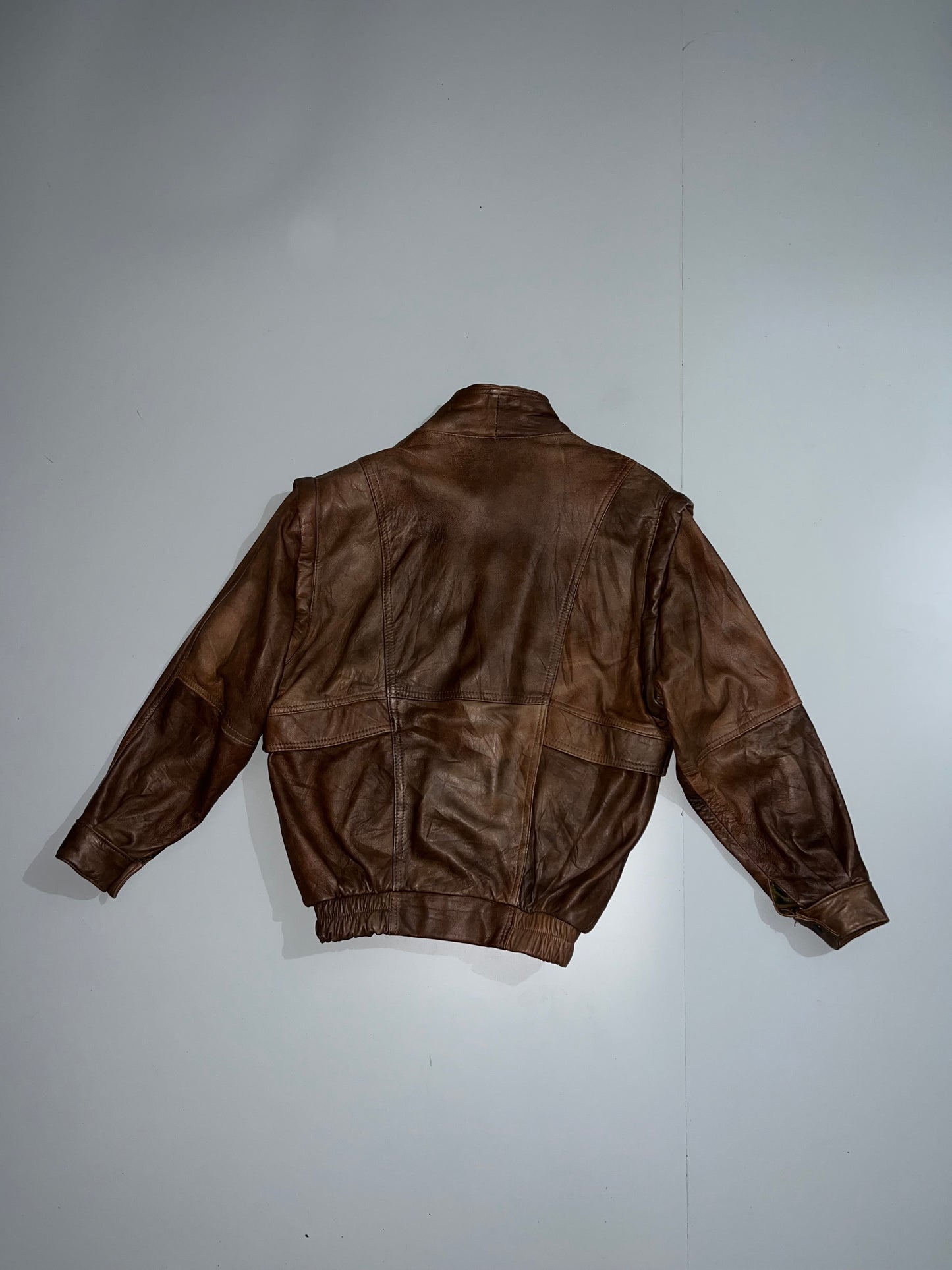 ZSuper Premium (RARE) Original Leather Jacket (Detachable Arms) (L)