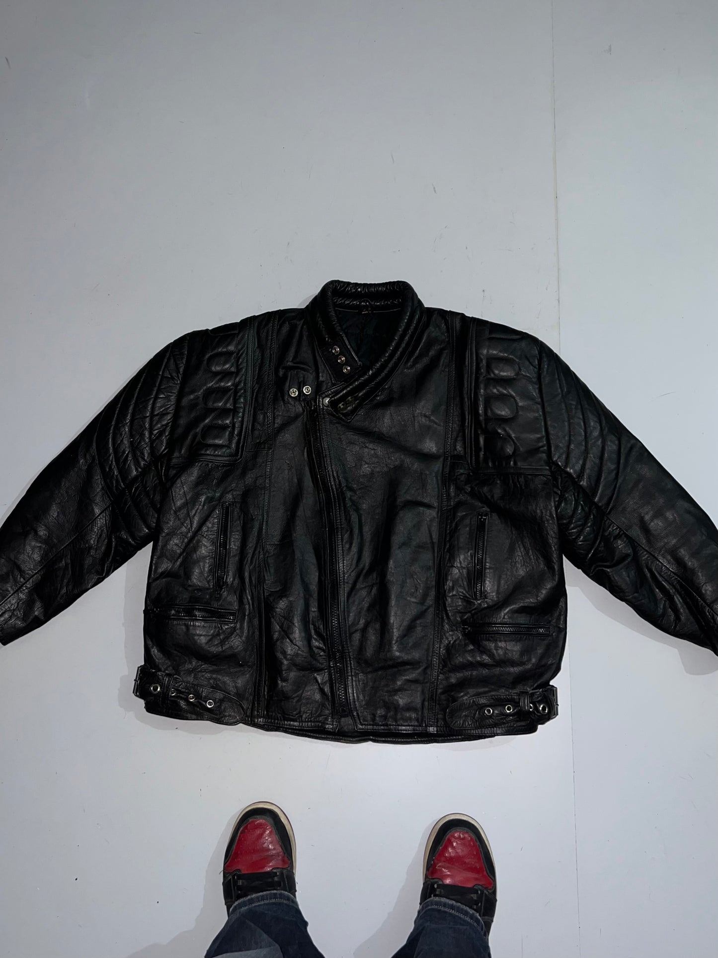 A *Super Premium Original Leather (XL/2XL)