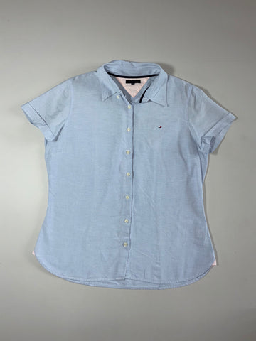 Tommy Hilfiger Women’s Oxford Button-Up Shirt – Light Blue Women’s(M)
