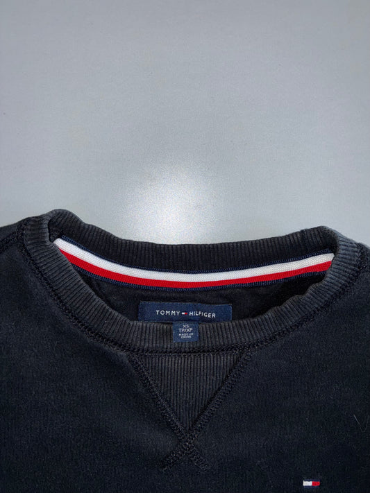 Tommy Hilfiger | Classic Flag Logo Crewneck Sweatshirt | Black (S/M)