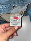 Vintage Levi’s 501 Distressed Blue Denim Jeans (W:30|L:40)