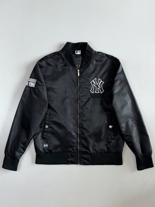 MLB New York Yankees Black Camo-Lined Bomber Jacket (2XL)