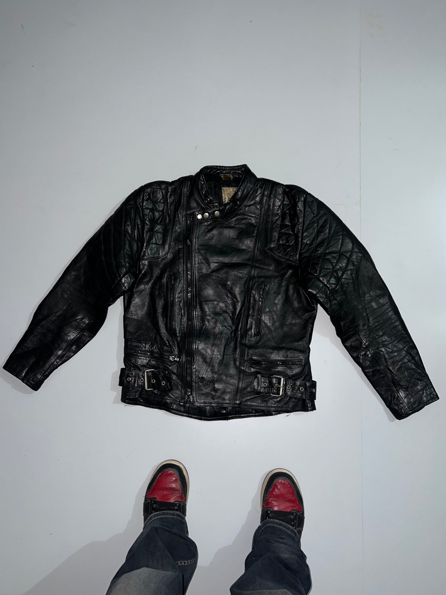 ZUltra Rare Super Premium Original Leather with padding (M)
