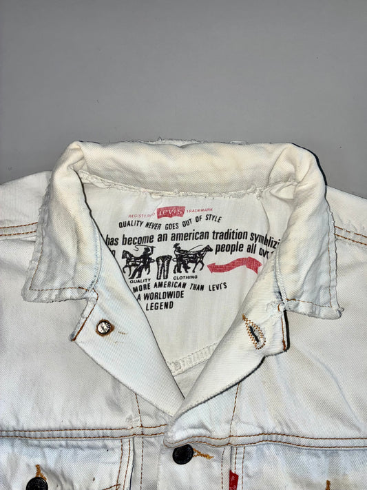 Vintage Levi’s White Denim Trucker Jacket with Destroyed Raw Frayed Collar (M/L)