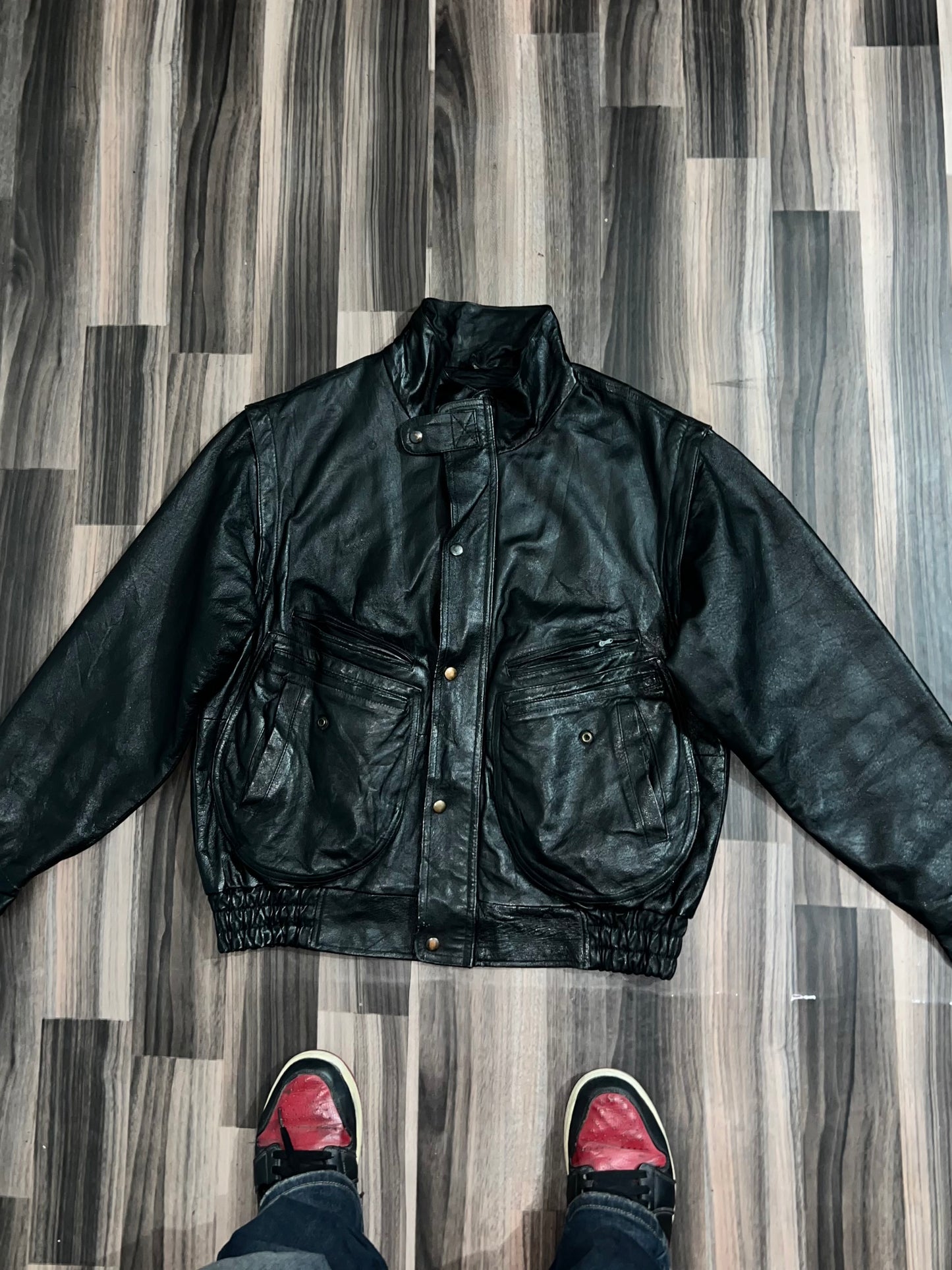 ZDETACHABLE SLEEVES Original Leather jacket (Make it half) (XL/2Xl)