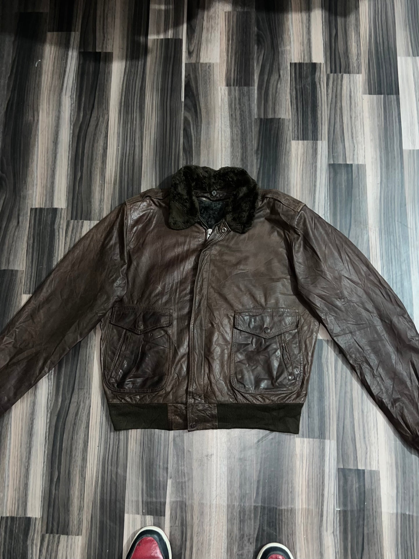 ZPremium Leather (Buy one get one free) M/ L