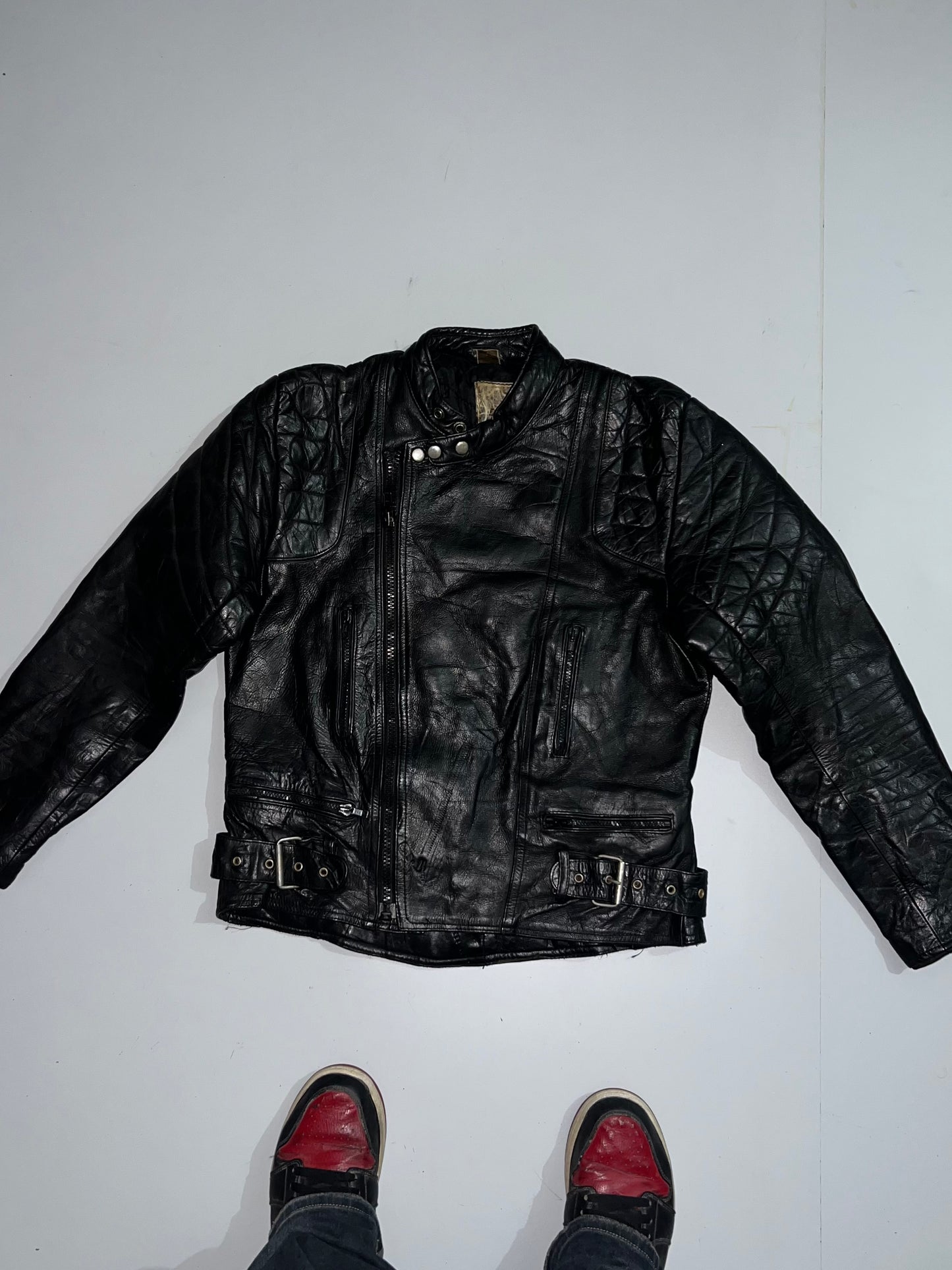 ZUltra Rare Super Premium Original Leather with padding (M)