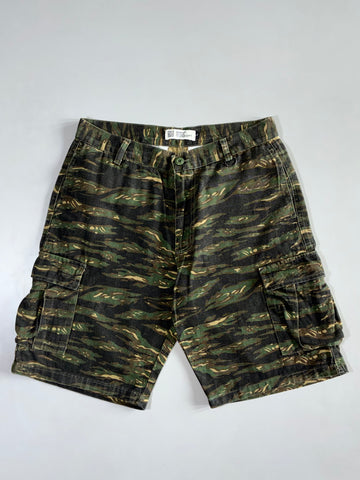 Supretu Tiger Camo Cargo Shorts (W:28|L:20)