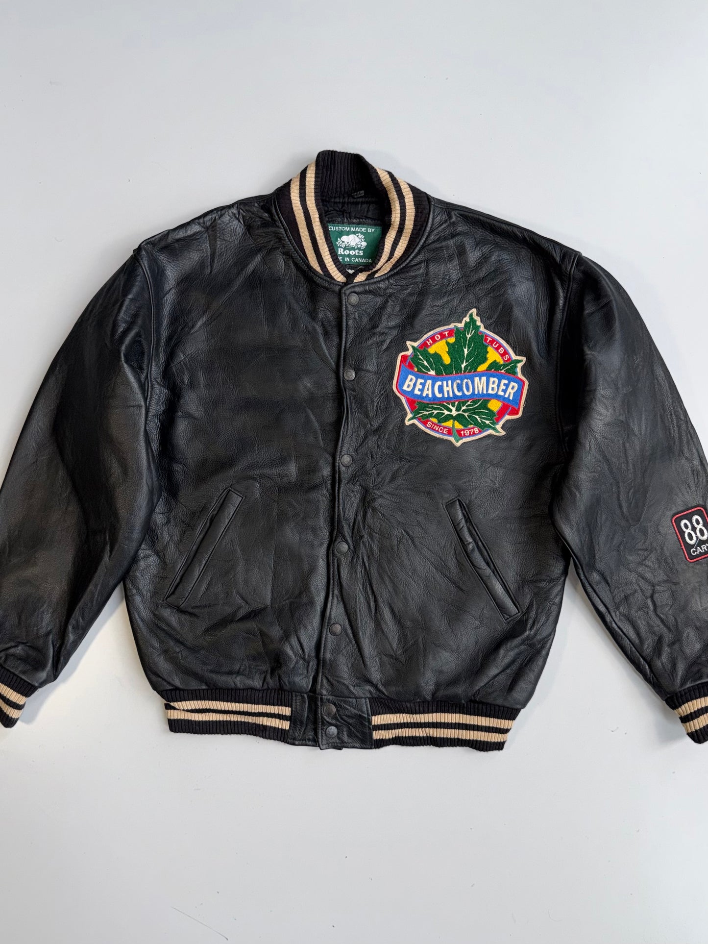 !                         Roots Canada Custom Made Pure Leather Varsity Jacket Beachcomber Embroidered (RARE)  (M)