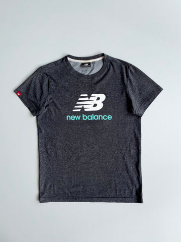New Balance Grey Spellout Logo T-Shirt (xs)