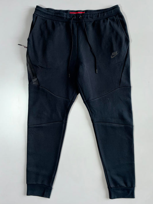 Nike Tech Fleece Joggers (W:36|L:38)