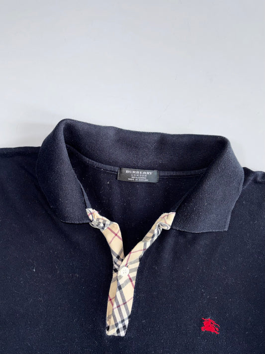 Burberry’s Premium Original Polo T-shirt (L)